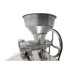 Mașină de tocat carne aluminiu nr. 32 cu motor monofazic 2,5 kW, 220V, cadru negru + cuvă